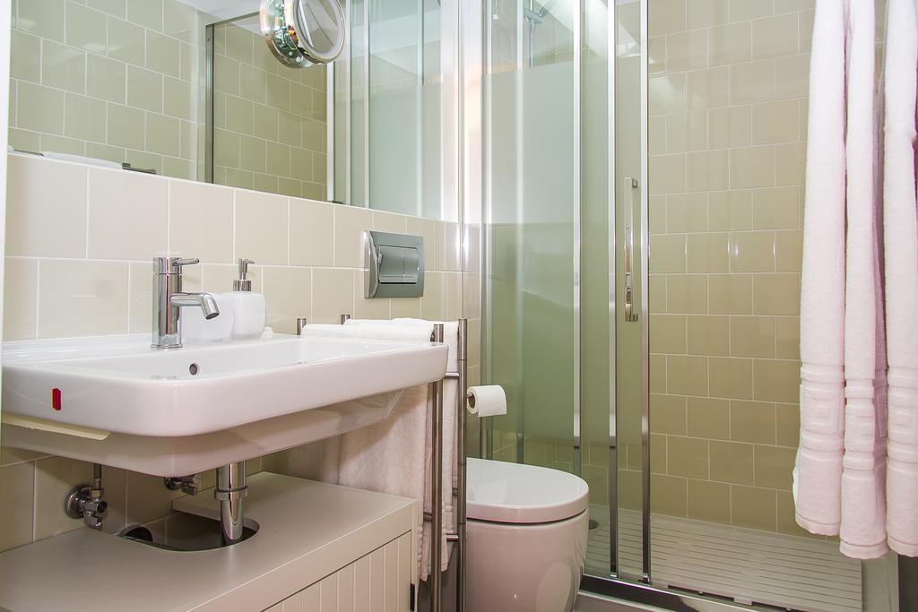 Liiiving In Porto | Blue Flower Apartment Экстерьер фото